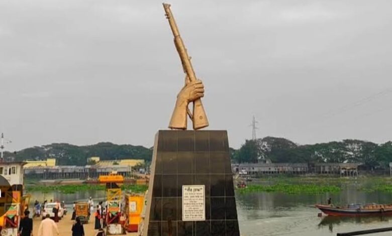 ফুলদী নদীর পাড়ের গণহত্যা: