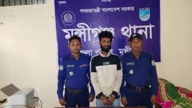 ​ধ্বংসের ছায়া: মুন্সীগঞ্জের যুবসমাজ